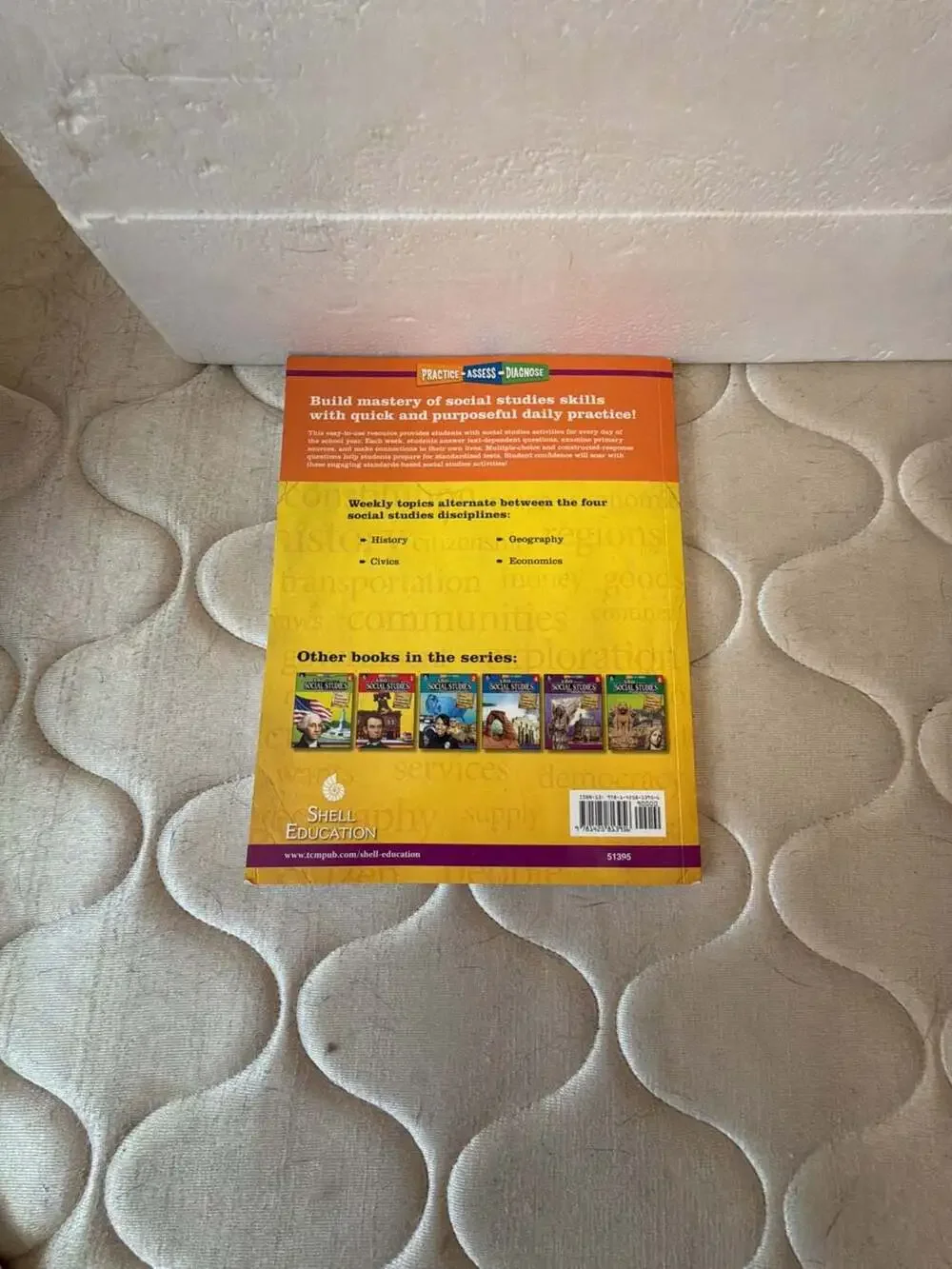 Shell Education set shell